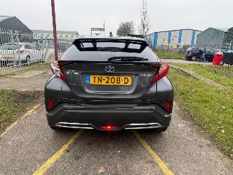 Toyota C-HR 1.8 Hybrid Dynamic picture 4