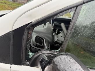 Opel Combo 1.5D L1H1 Edition picture 12