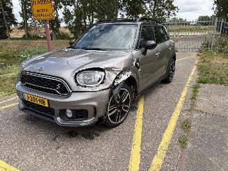 Schadeauto Mini Countryman COOPER S ALL4 E JCW 2019/3
