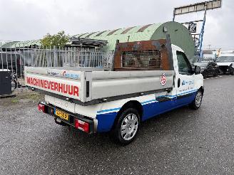 Fiat Doblo 1.6 MultiJet Maxi Pickup picture 6