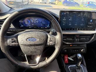 Ford Focus Wagon 1.0 Ecoboost Hybrid Titanium picture 13