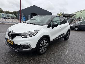 Schadeauto Renault Captur 1.2 TCe Initiale Paris 2018/8