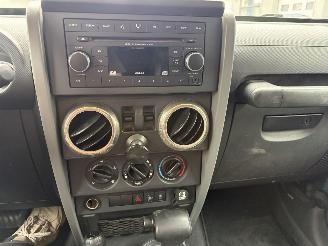 Jeep Wrangler 3.8 Sahara picture 16