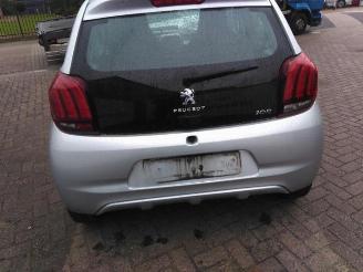 Peugeot 108 108, Hatchback, 2014 1.0 12V picture 9