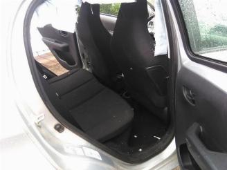 Peugeot 108 108, Hatchback, 2014 1.0 12V picture 20