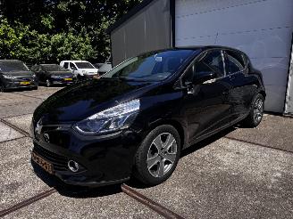Renault Clio 0.9 TCe ECO R-link Night&Day Camera picture 2