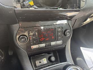 Fiat Bravo 1.4 Edizione Airco Rijdbare schade! picture 19