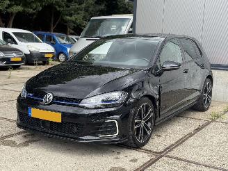 Coche accidentado Volkswagen Golf 7.5 TSI GTE Rijdbare Schade! 2017/1