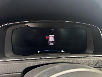 Volkswagen Golf 7.5 TSI GTE Rijdbare Schade! picture 20
