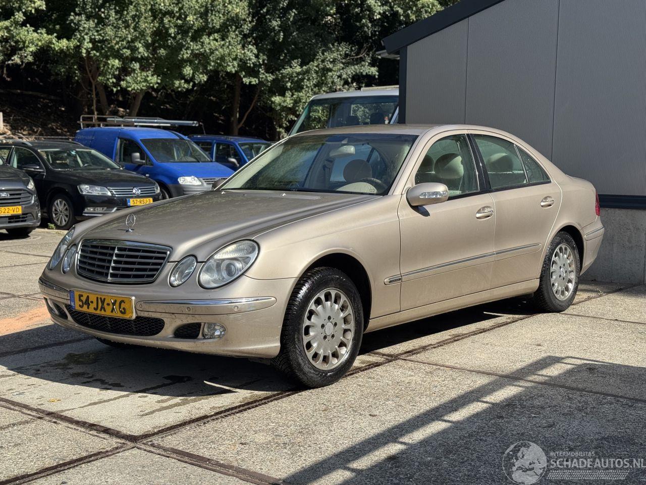 Mercedes E-klasse 240 Elegance! 155dzk NAP! nL Auto