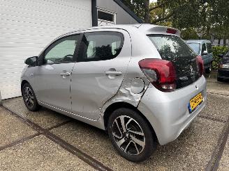 Peugeot 108 1.0 e-Vti Clima Camera CarPlay! NAP Origineel NL picture 10