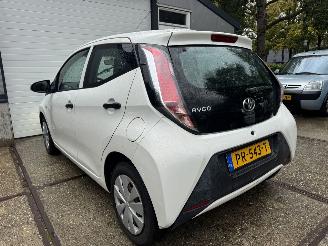 Toyota Aygo 1.0 X-now Airco NAP! Lichte schade picture 8