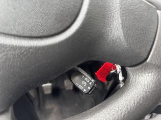 Toyota Aygo 1.0 X-now Airco NAP! Lichte schade picture 19