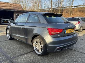 Audi A1 1.2 TFSI 2x s-line NAP Rijdbare schade! picture 7