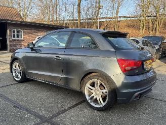 Audi A1 1.2 TFSI 2x s-line NAP Rijdbare schade! picture 5
