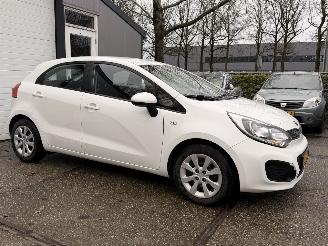 Kia Rio 1.2 CVVT Comfortline Airco NAP! picture 9