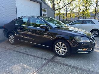 Volkswagen Passat 1.4 TSI Highline RIJDBAAR! picture 6