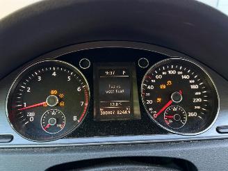 Volkswagen Passat 1.4 TSI Highline RIJDBAAR! picture 29