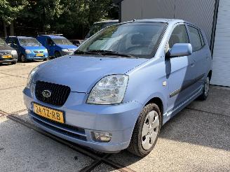 Vaurioauto  passenger cars Kia Picanto 1.0 Bling Airco Rijdbaar! 2007/1