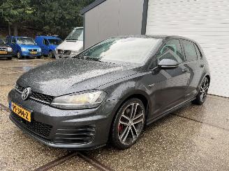 Volkswagen Golf 7 2.0 TDI GTD DSG Pano Vol opties! picture 2