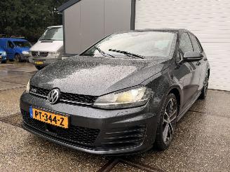 skadebil auto Volkswagen Golf 7 2.0 TDI GTD DSG Pano Vol opties! 2016/1