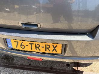 Suzuki Swift 1.3, handgeschakeld Rijdbaar! picture 10