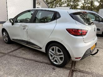 Renault Clio 0.9 TCe Zen PDC NAVI DAB+ RIJDBAAR! picture 7