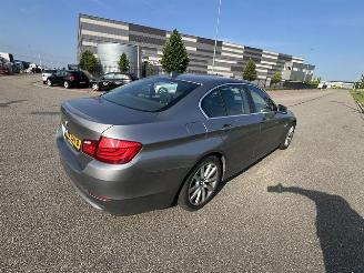 BMW 5-serie 523i Executive Schuifdak picture 4