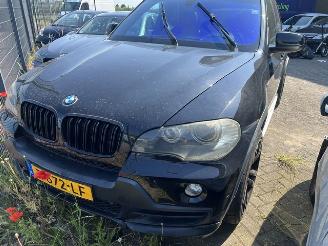 uszkodzony samochody osobowe BMW X5 XDRIVE 4.8I  V8 PANORAMA DAK 2009/4