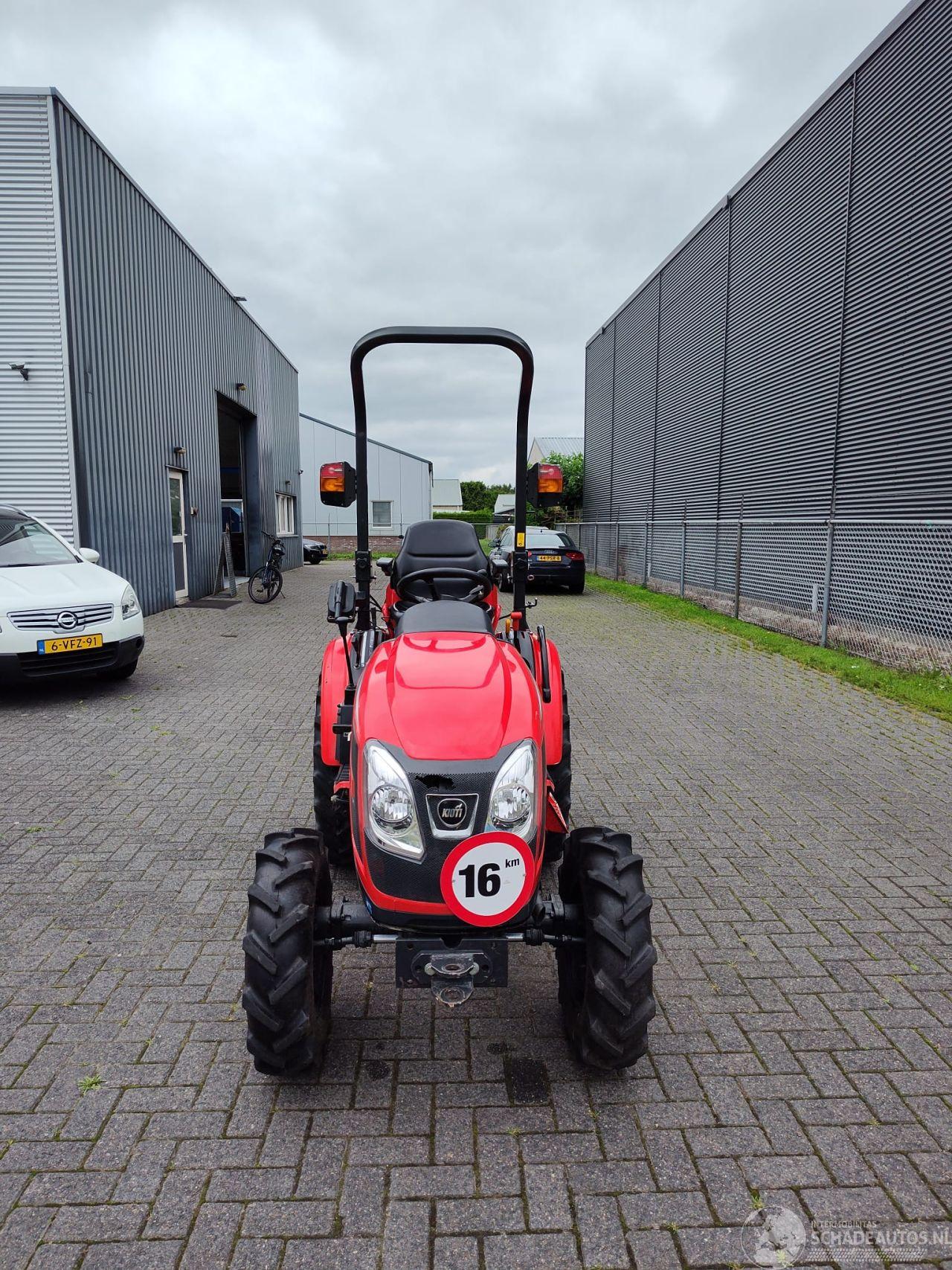 Overige  Kioti CK3310HST Nieuwstaat geen schade!