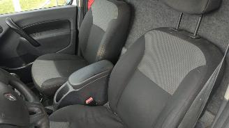Renault Kangoo 1.5 dCi 75 Comf.Compact met schade picture 10