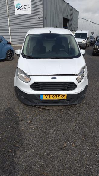 Ford Transit Courier Van COURIER 1.5tdci trend met schade picture 3