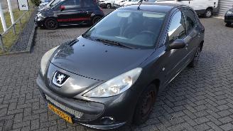 Peugeot 206+ distributieriem eraf gelopen picture 4