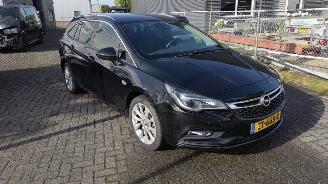 Avarii autoturisme Opel Astra SPORTS TOURER+ 1.4 Turbo Innovation 98dkm! weinig schade 2019/1