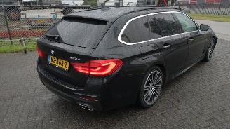 BMW 5-serie 520d Touring High execut M-sport Pano Super mooie auto!! picture 9