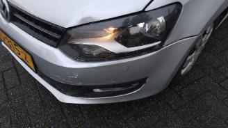 Volkswagen Polo 1.2 easyline weinig schade picture 4