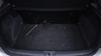 Volkswagen Polo 1.2 easyline weinig schade picture 14