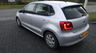 Volkswagen Polo 1.2 easyline weinig schade picture 5