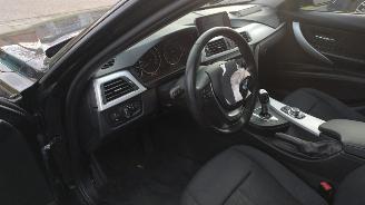 BMW 3-serie 320i executive automaat supermooie auto! picture 12
