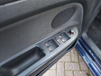 Volkswagen Golf plus 1.6 tdi trendline bluemotoin picture 10