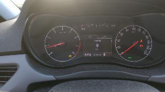 Opel Corsa-E 1.4 Favourite 67000 km 1 eigenaar !lichte plaatschade picture 15
