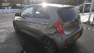Kia Picanto 1.0 First Edition Super nette auto Led verlichting picture 4