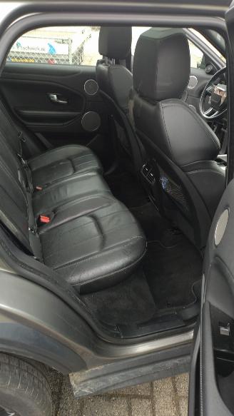 Land Rover Range Rover Evoque 2.0 TD4 HSE 95000 km! NAP! DYnamic Pano  mooie auto! picture 19