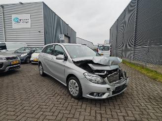 škoda osobní automobily Mercedes B-klasse 200 Ambition Automaat 62621 km Nap! Supermooi! 2012/1