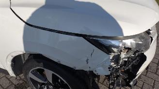 Nissan Qashqai 1.2 N-Connecta lichte schade  71000 km nap picture 3