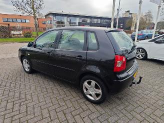 Volkswagen Polo 1.4 189000 km geen schade (inruilauto) picture 3