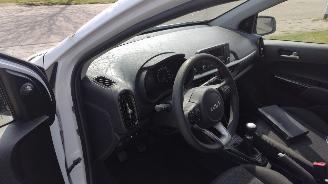 Kia Picanto 1.0DPI Comforline mooie auto !! picture 8