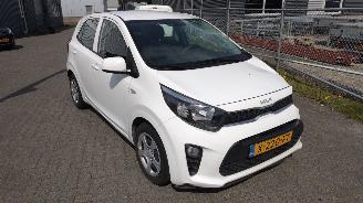 damaged passenger cars Kia Picanto 1.0DPI Comforline mooie auto !! 2023/1