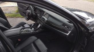 BMW 5-serie 523i 3.0 high autom exec Opendak H.U.D. Sportleer mooie auto!! picture 24