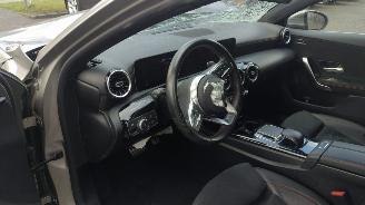 Mercedes A-klasse A200 AMG 2020 100.000 km! picture 10